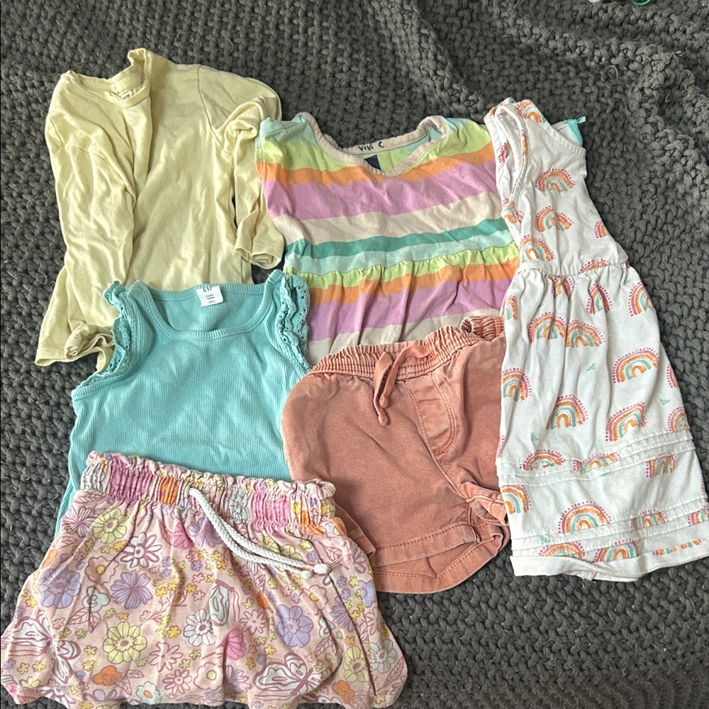 Girls 3t play Clothing Bundle